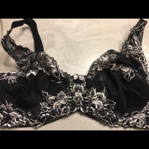 Used Paramour 36DD bra